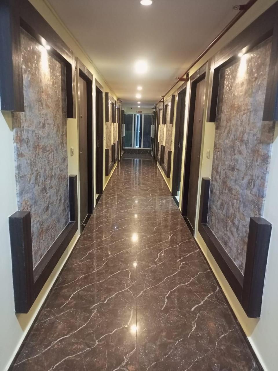 Hotel Eco Park New Town Kültér fotó